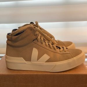 Veja Minotaur Sneaker